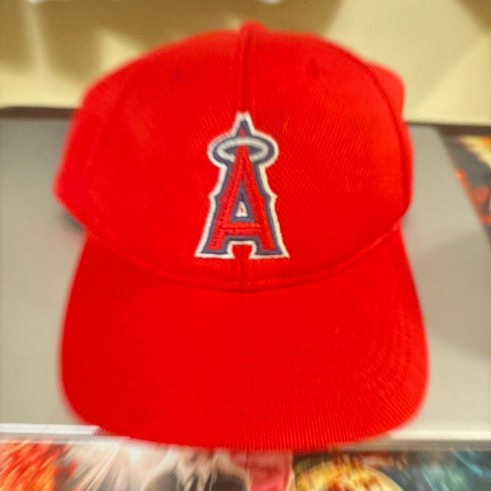 MLB Red Baseball Cap - Picture 2 of 8